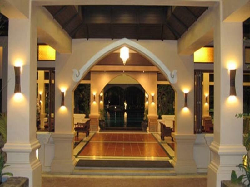 Resor Avalon